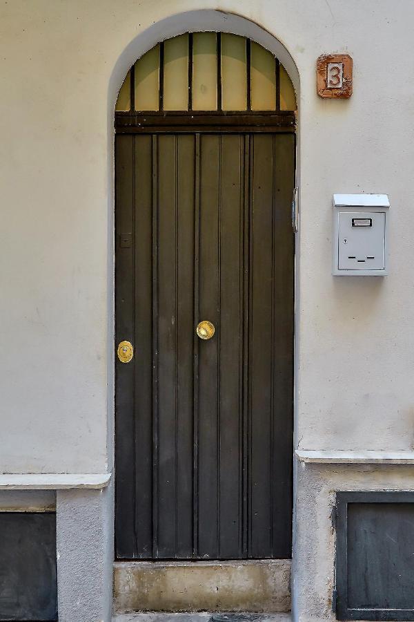 Palermo Al Centro - Appartamento Vittorio ภายนอก รูปภาพ